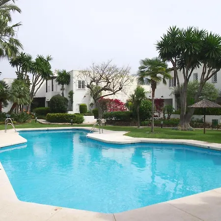 Jardines 16 Beautiful Family