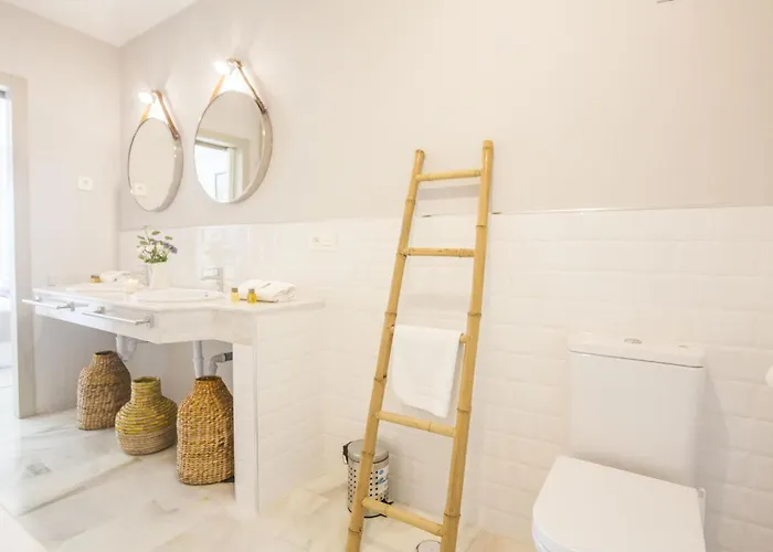 Jardines 16 Beautiful Family Апартаменти