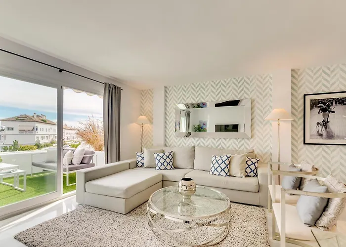 Апартаменти Jardines 16 Beautiful Family Марбелья