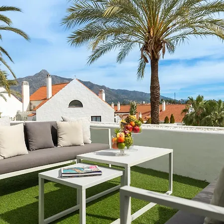 Jardines 16 Beautiful Family Daire *