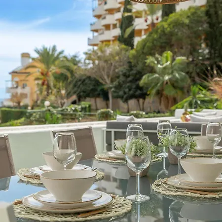 Jardines 16 Beautiful Family Marbella